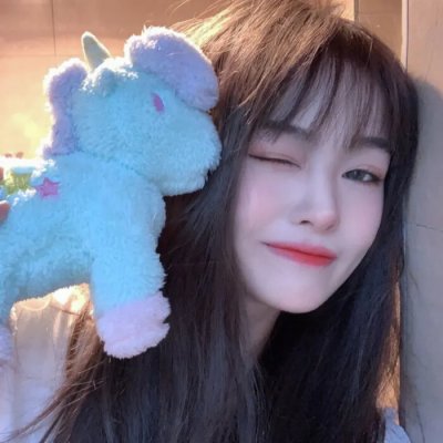 皇后低头看看朕